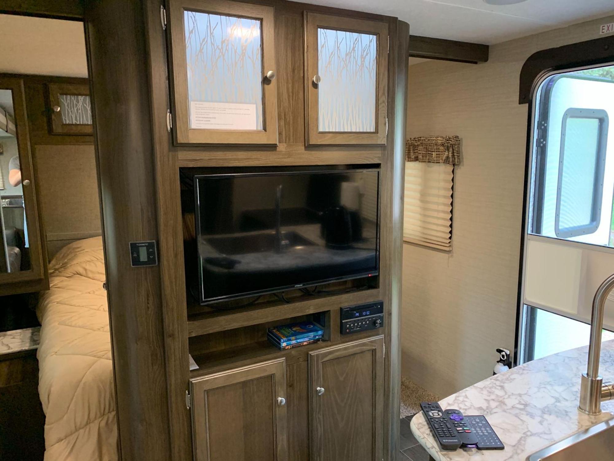 ホテル Golden Riverfront Campground エクステリア 写真